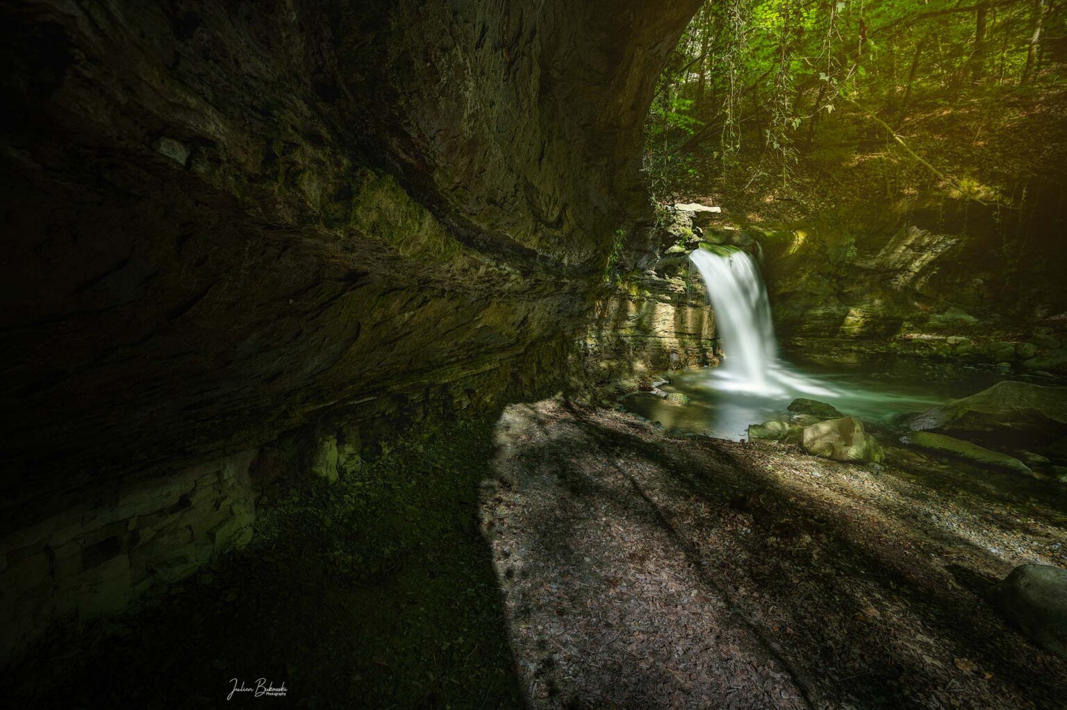 Cascade de la Mèbre (Suisse)