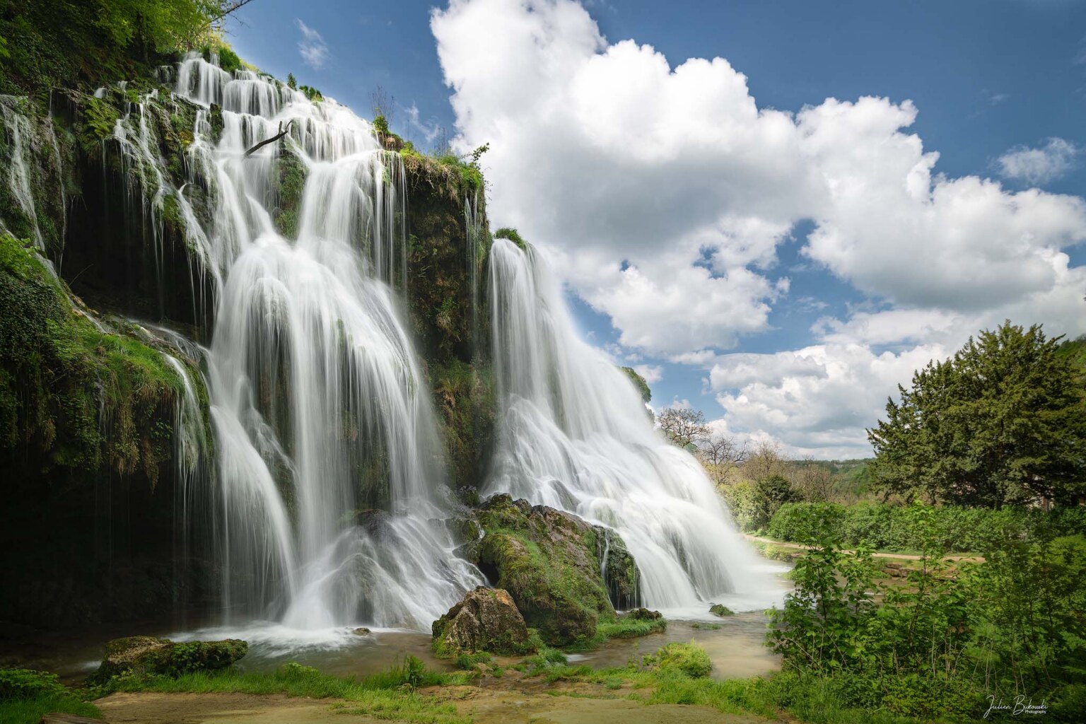 Cascade des tufs (Baume les Messieurs - France)