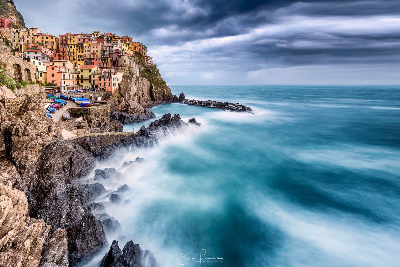 Manarolav2 W Manarola aux Cinque Terre (Italie-mer bleue)